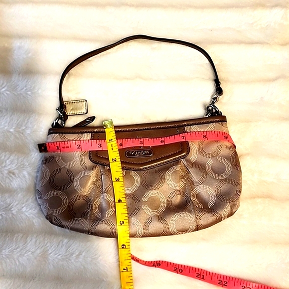 Authentic COACH wristlet - Picture 2 of 8